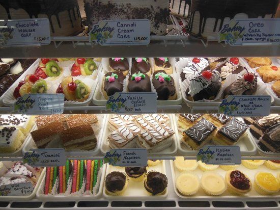 Morrones Pastry shop and cafe